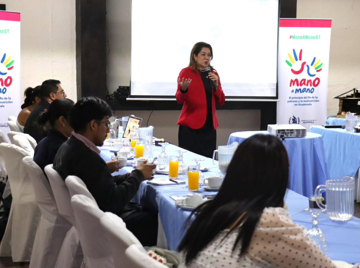 Apoyamos la promoción de los programas sociales en Guatemala. 